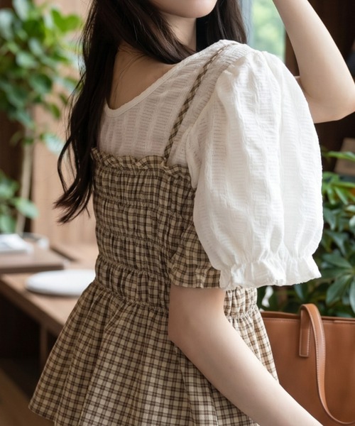 umune（ウムネ）の「シャーリングビスチェ キャミソール ギンガムチェック 半袖 ペプラム 重ね着 レイヤード ドッキングトップス フェミニン 大人可愛い 春夏（アンサンブル・レディース・ベージュ/ブルー/ブラック・FREE）」の15枚目の写真
