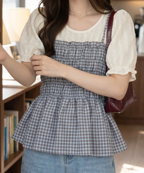 umune（ウムネ）の「シャーリングビスチェ キャミソール ギンガムチェック 半袖 ペプラム 重ね着 レイヤード ドッキングトップス フェミニン 大人可愛い 春夏（アンサンブル・レディース・ベージュ/ブルー/ブラック・FREE）」の11枚目の写真