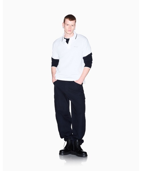 ARMANI EXCHANGE(アルマーニエクスチェンジ)の「【A|X アルマーニ エクスチェンジ】AXロゴ パイピングカラー レギュラーフィット 半袖ポロシャツ/REGULAR(ポロシャツ・メンズ・オフホワイト/レッド・LARGE/SMALL/MEDIUM/X-SMALL/X-LARGE)」の13枚目の写真