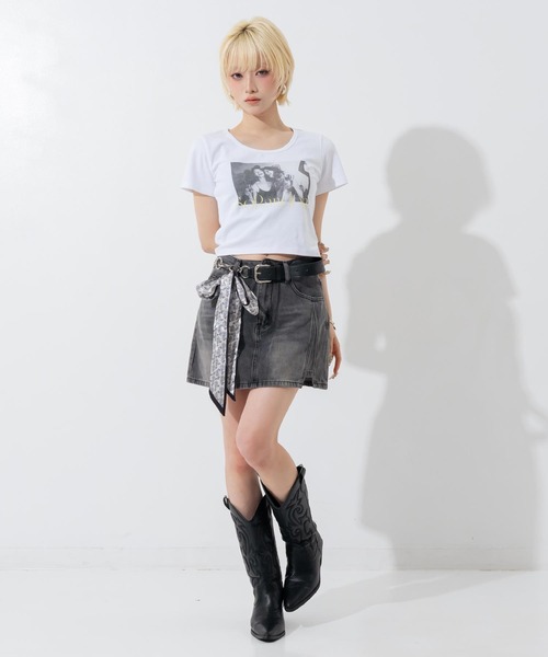 ANAP(アナップ)の「チェーンアシメベルト&スカーフ付デニムスカパン(スカート・レディース・ブルー/ブラック・M/S)」の10枚目の写真