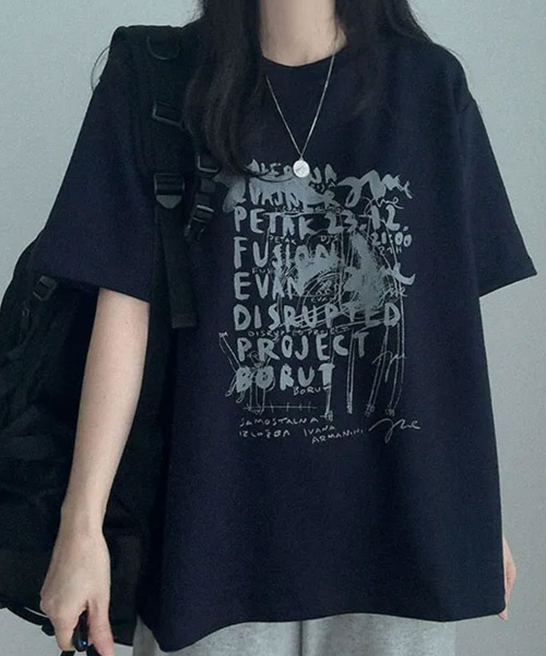VIVID LADY(ビビッドレディー)の「フロントプリント 半袖Tシャツ(Tシャツ/カットソー・レディース・ライトグレー/ブラック/ネイビー・FREE)」の1枚目の写真
