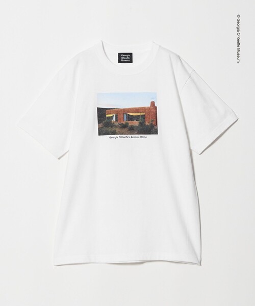 UNITED ARROWS(ユナイテッドアローズ)の「【別注】<Georgia O’Keeffe Museum>グラフィック Tシャツ(Tシャツ/カットソー・メンズ・ホワイト/ブラック・L/XL/M)」の1枚目の写真