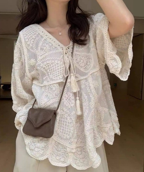 DAY CLOSET(デイ クローゼット)の「【5分丈袖】透け感シアー×立体刺繍 チュニック ブラウス レディース(シャツ/ブラウス・レディース・アイボリー/ホワイト・FREE)」の10枚目の写真