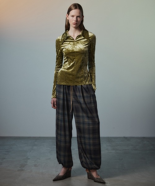 MAISON SPECIAL(メゾンスペシャル)の「Satin Check Easy Pants/サテンチェックイージーパンツ(その他パンツ・レディース・グリーン/ネイビー/ピンク・38/36)」の7枚目の写真