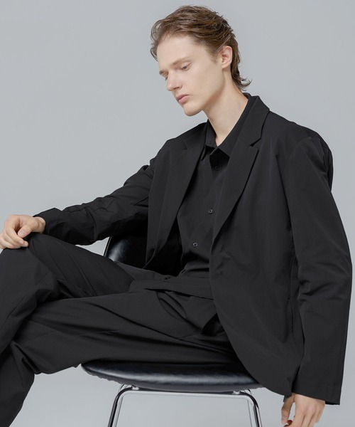 SPU(スプ)の「【セットアップ 2点セット】多機能素材ナイロン【URBAN FLEXOR】【防しわ、ストレッチ、ウォッシャブル、抗ピリング】Relaxed-Fit Shadow Button Single Jacket & Easy Tapered Pants Setup(セットアップ・メンズ・チャコール/グレイッシュベージュ/ネイビー/ブラック・S/M/L/XL)」の16枚目の写真