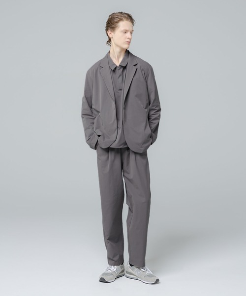SPU(スプ)の「【セットアップ 2点セット】多機能素材ナイロン【URBAN FLEXOR】【防しわ、ストレッチ、ウォッシャブル、抗ピリング】Relaxed-Fit Shadow Button Single Jacket & Easy Tapered Pants Setup(セットアップ・メンズ・チャコール/グレイッシュベージュ/ネイビー/ブラック・S/M/L/XL)」の19枚目の写真