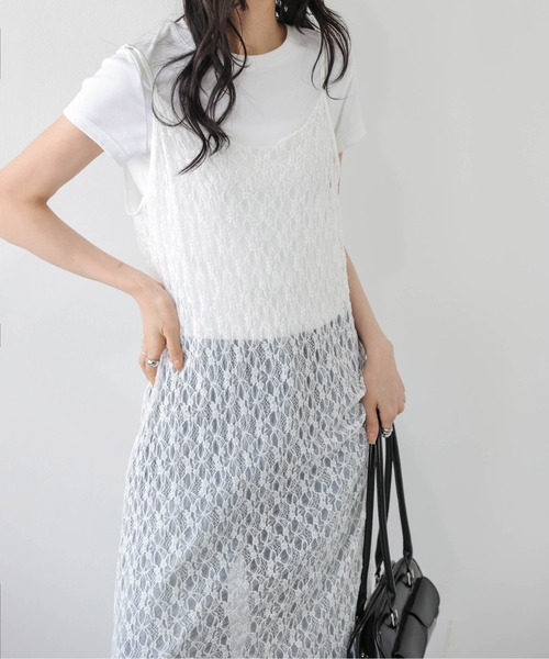 AMELY(エミリー)の「フラワーレース キャミワンピース(ワンピース・レディース・ブラック/ホワイト・フリー)」の9枚目の写真