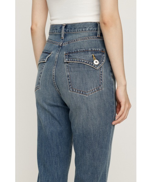 SLY(スライ)の「C/P FLAP DESIGN FLARE PT センタープレスフラップデザインフレアパンツ 秋服 冬服(デニムパンツ・レディース・ブルー/ダークブルー・2/1/0)」の12枚目の写真