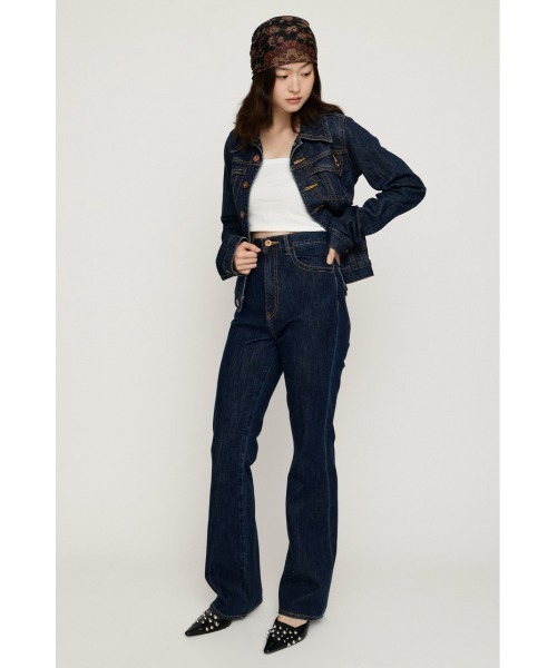 SLY(スライ)の「C/P FLAP DESIGN FLARE PT センタープレスフラップデザインフレアパンツ 秋服 冬服(デニムパンツ・レディース・ブルー/ダークブルー・2/1/0)」の15枚目の写真