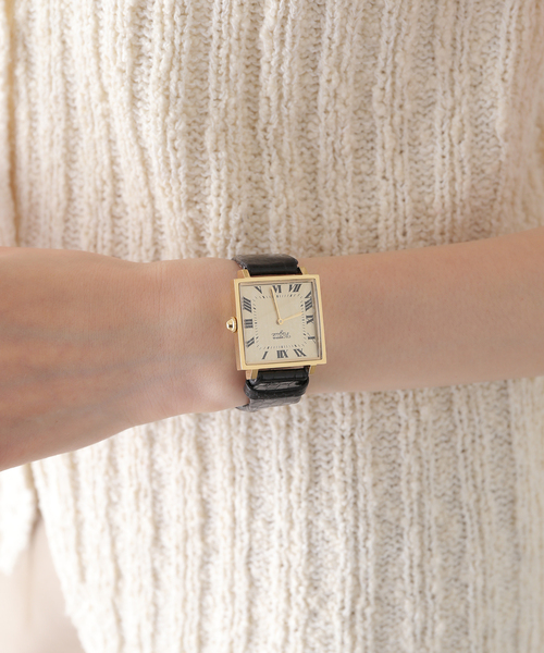 VAGUE WATCH CO.(ヴォーグウォッチカンパニー)の「VAGUE WATCH CO. Carre 28mm heavy wavy YG(アナログ腕時計・レディース・ゴールド・FREE)」の15枚目の写真