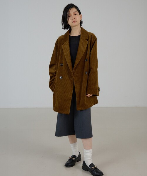 NOMINE(ノミネ)の「太畝コーデュロイ ジャコット| ジャケット/コート兼用(ステンカラーコート・レディース・ダークネイビー/ブラウン/グレイッシュブルー・フリー)」の11枚目の写真