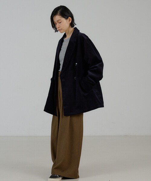 NOMINE(ノミネ)の「太畝コーデュロイ ジャコット| ジャケット/コート兼用(ステンカラーコート・レディース・ダークネイビー/ブラウン/グレイッシュブルー・フリー)」の16枚目の写真