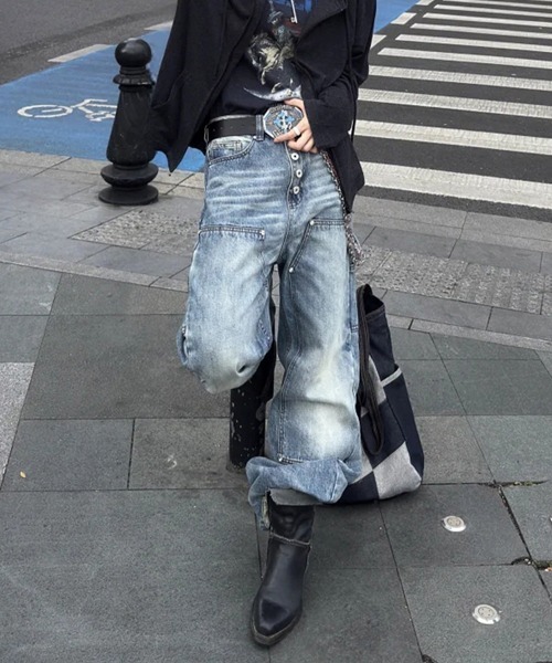 Ressaca(レサーカ)の「ダブルニーペインターフレアデニムパンツ(デニムパンツ・メンズ・ブルー・XL/L/M)」の18枚目の写真