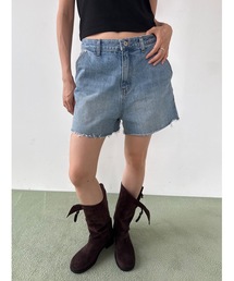カットオフローライズショートデニム