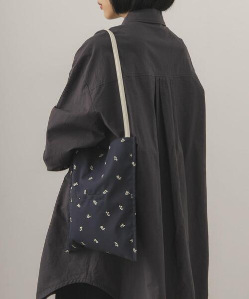 KBF(ケイビーエフ)の「パイピングデザインミニBAG(ショルダーバッグ・レディース・ブルー系その他/チェック・ONE)」の5枚目の写真