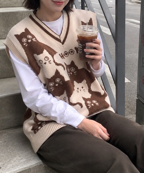 HOOK(フック)の「HOOK -original- 「猫何匹いる?」バイカラーニットベスト(ベスト・メンズ・ブラック/ベージュ・XL/M/L)」の4枚目の写真