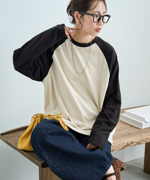 FREAK'S STORE(フリークスストア)の「限定展開 起毛 フライス 配色 ラグラン ルーズ プルオーバー(Tシャツ/カットソー・レディース・ブラウン/ピンク/オフホワイト/ナチュラル/ライトグレー・フリ-)」の9枚目の写真