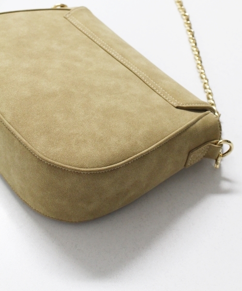 Chico（チコ）の「ビットフラップショルダー（ショルダーバッグ・レディース・ベージュ/ネイビー・FREE）」の5枚目の写真