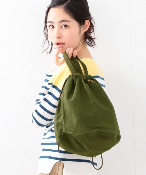 BEAMS BOY(ビームスボーイ)の「Napron / パラフィン PATIENTS BAG(トートバッグ・レディース・ベージュ/グリーン・ONE SIZE)」の5枚目の写真