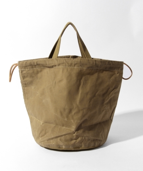 BEAMS BOY(ビームスボーイ)の「Napron / パラフィン PATIENTS BAG(トートバッグ・レディース・ベージュ/グリーン・ONE SIZE)」の8枚目の写真