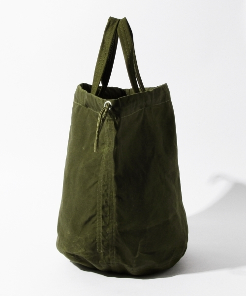 BEAMS BOY(ビームスボーイ)の「Napron / パラフィン PATIENTS BAG(トートバッグ・レディース・ベージュ/グリーン・ONE SIZE)」の15枚目の写真