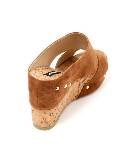 NATURAL BEAUTY BASIC(ナチュラルビューティーベーシック)の「【AneCan 5月号掲載】ワイドストラップミュール(サンダル・レディース・ホワイト/ベージュ系その他・SMALL/MEDIUM/LARGE)」の5枚目の写真