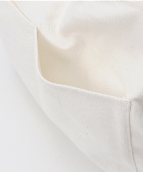 CLANE（クラネ）の「MULTI TOTE BAG（ボストンバッグ・レディース・ホワイト/ブラック・FREE）」の8枚目の写真