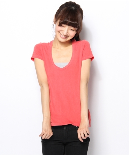 Ray BEAMS（レイビームス）の「【△Ray BEAMS LOS ANGELES / ショートスリーブU】（Tシャツ/カットソー・レディース・ホワイト/ライトグレー/ブラック/ベージュ/オリーブ/チャコールグレー/レッド系その他/インディゴブルー・1/2）」の8枚目の写真