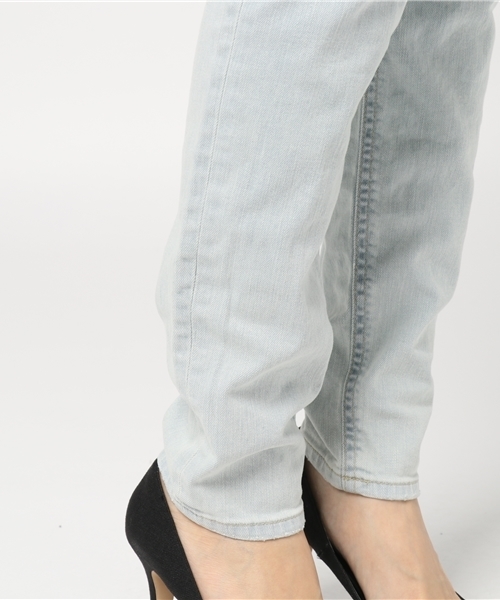 HYSTERIC GLAMOUR（ヒステリックグラマー）の「USED加工Sデニム スリムパンツ（デニムパンツ・レディース・インディゴブルー・23inch/24inch/25inch/26inch/27inch/28inch）」の8枚目の写真