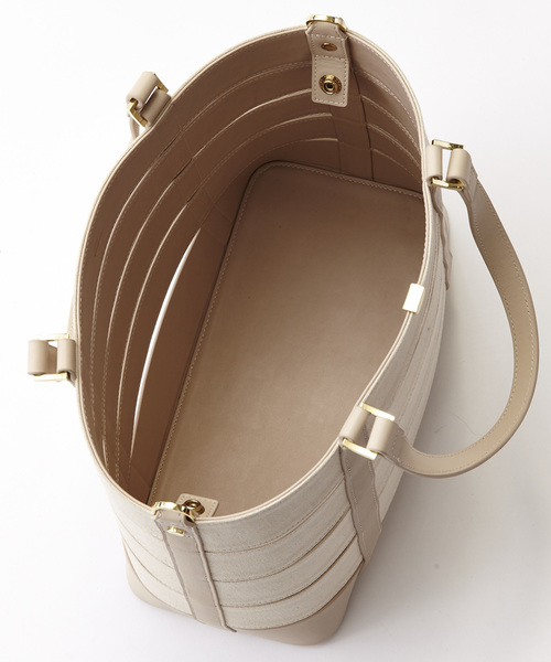 Gem.（ジェム）の「【Gem.】インターセクトキャンバストート / 　Intersect CanvasTote　011012466    （トートバッグ・レディース・オフホワイト/ネイビー/ブラック・FREE）」の7枚目の写真