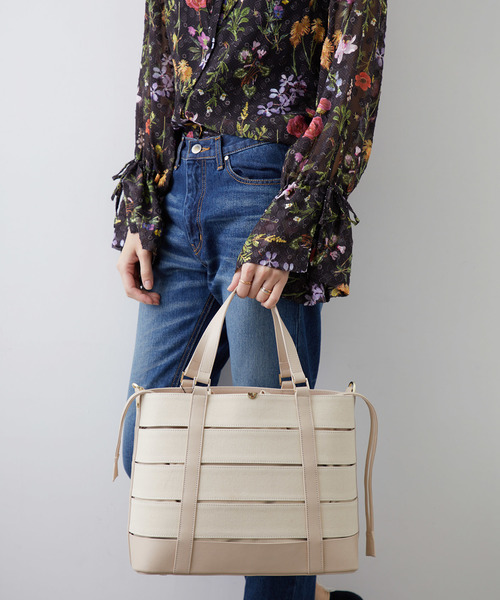 Gem.（ジェム）の「【Gem.】インターセクトキャンバストート / 　Intersect CanvasTote　011012466    （トートバッグ・レディース・オフホワイト/ネイビー/ブラック・FREE）」の15枚目の写真