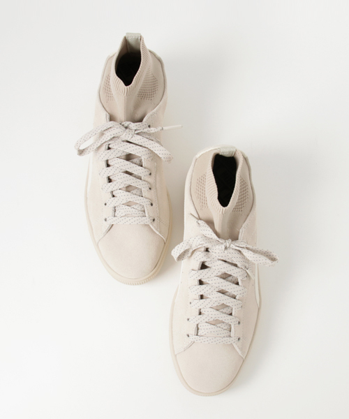PUMA（プーマ）の「スウェード クラシック ソック（スニーカー・メンズ・ブラック/アイボリー・24.5cm/25.5cm/26.0cm/27.0cm/22.5cm/26.5cm/27.5cm/24.0cm/25.0cm/28.0cm/28.5cm/23.0cm/23.5cm/29.0cm/30.0cm）」の3枚目の写真