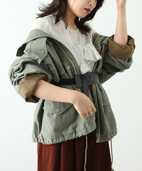 STUDIOUS（ステュディオス）の「【STUDIOUS】オーバーサイズミリタリーブルゾン（ミリタリージャケット・レディース・カーキ/ブラック・1）」の7枚目の写真