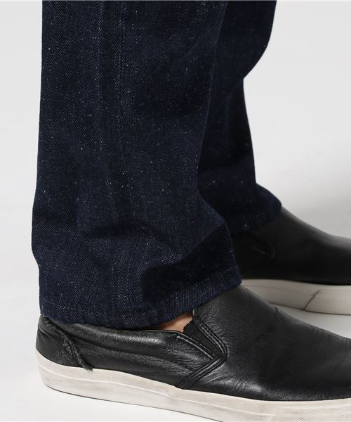 Maison Kitsune（メゾンキツネ）の「MELANGE PARISIEN PAN（デニムパンツ・メンズ・ネイビー・30/31/28/29）」の8枚目の写真