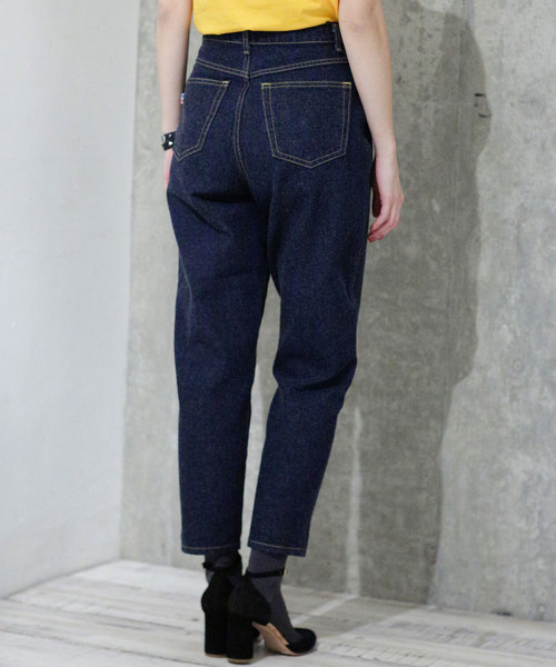 SOMETHING（サムシング）の「【WEB限定】SOMETHING/W FRONT ROOMY SLIM（デニムパンツ・レディース・ライトブルー/インディゴブルー/ブルー・SMALL/MEDIUM）」の11枚目の写真