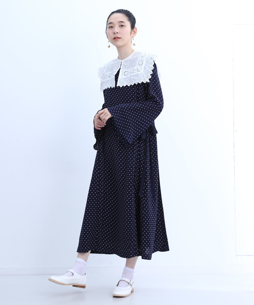 merlot plus(メルロープリュス)の「メタリッククリアビーズピアス6252(ピアス(両耳用)・レディース・ホワイト/ブラック・FREE)」の4枚目の写真
