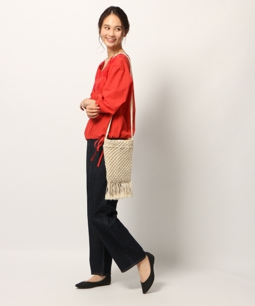 GLOBAL WORK（グローバルワーク）の「ウエストドロストVブラウス8分袖/776489（シャツ/ブラウス・レディース・レッド/ブラック/ホワイト/スカイブルー・LARGE/MEDIUM）」の5枚目の写真