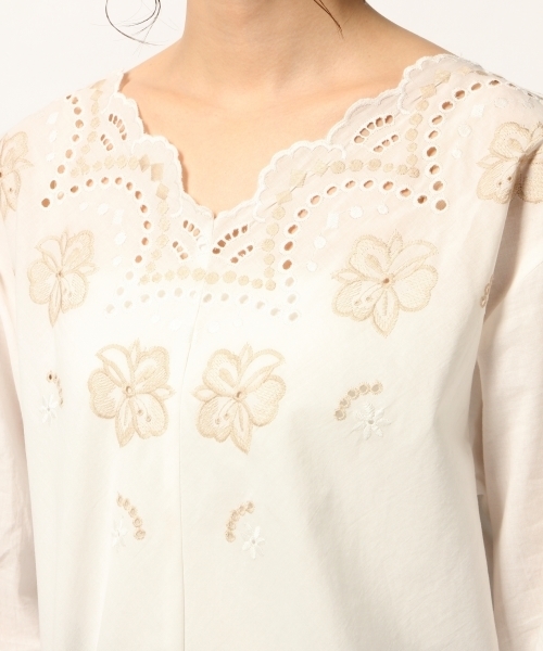 GLOBAL WORK（グローバルワーク）の「ウエストドロストVブラウス8分袖/776489（シャツ/ブラウス・レディース・レッド/ブラック/ホワイト/スカイブルー・LARGE/MEDIUM）」の16枚目の写真