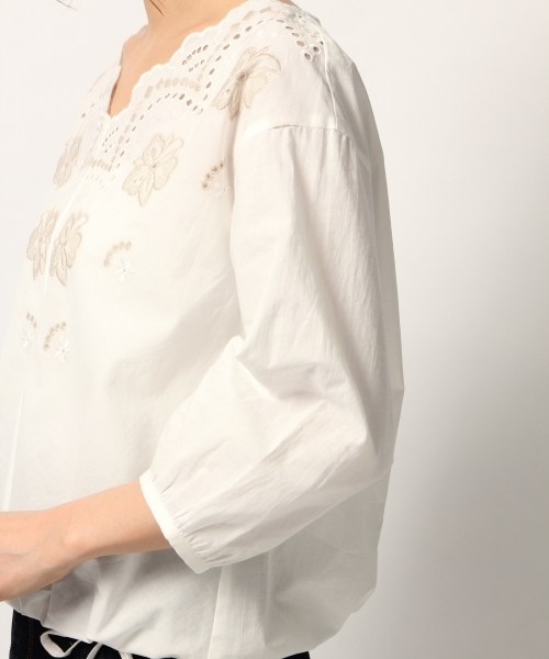 GLOBAL WORK（グローバルワーク）の「ウエストドロストVブラウス8分袖/776489（シャツ/ブラウス・レディース・レッド/ブラック/ホワイト/スカイブルー・LARGE/MEDIUM）」の11枚目の写真