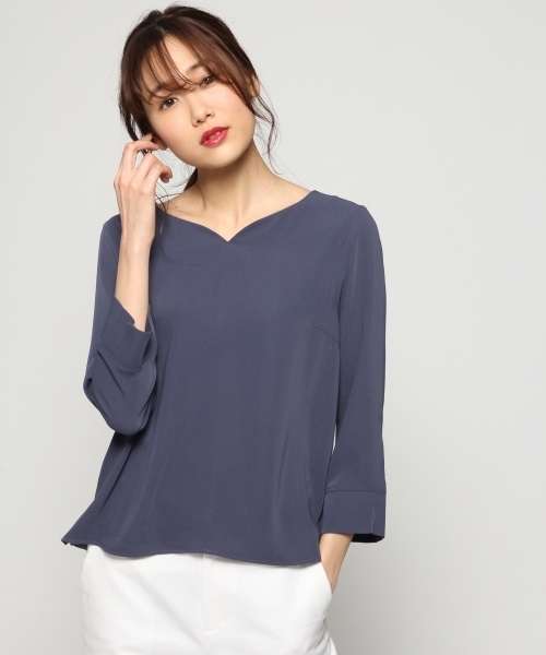 BLISS POINT（ブリスポイント）の「ハートネックブラウス / 786180（シャツ/ブラウス・レディース・ホワイト/ライトグレー/ネイビー/グリーン・LARGE/MEDIUM）」の9枚目の写真