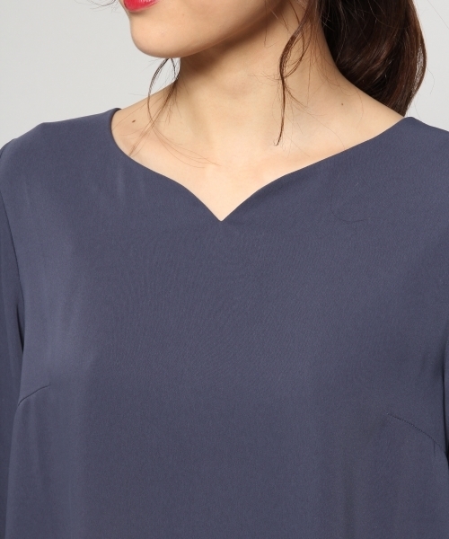 BLISS POINT（ブリスポイント）の「ハートネックブラウス / 786180（シャツ/ブラウス・レディース・ホワイト/ライトグレー/ネイビー/グリーン・LARGE/MEDIUM）」の16枚目の写真