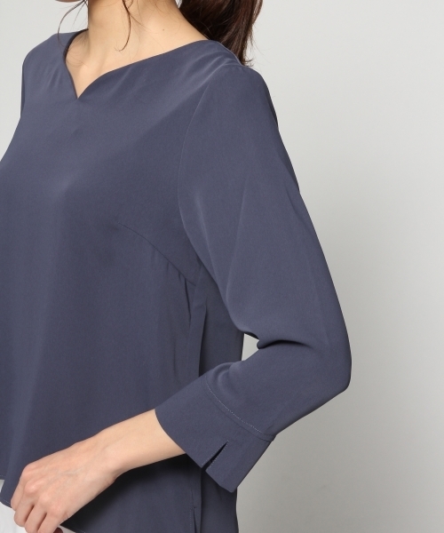 BLISS POINT（ブリスポイント）の「ハートネックブラウス / 786180（シャツ/ブラウス・レディース・ホワイト/ライトグレー/ネイビー/グリーン・LARGE/MEDIUM）」の18枚目の写真