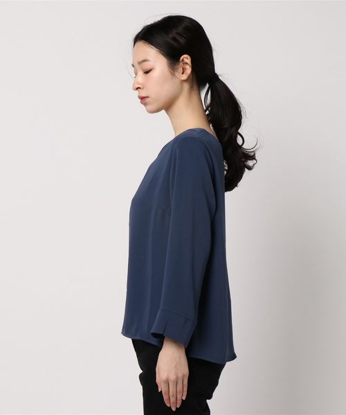 BLISS POINT（ブリスポイント）の「ハートネックブラウス / 786180（シャツ/ブラウス・レディース・ホワイト/ライトグレー/ネイビー/グリーン・LARGE/MEDIUM）」の6枚目の写真