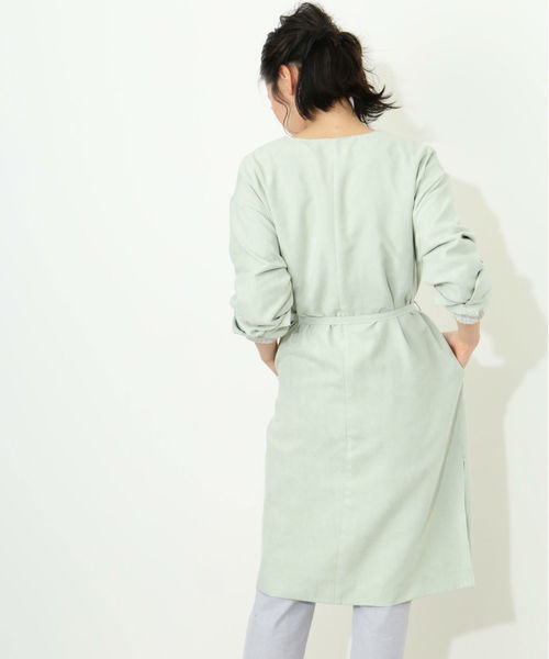 NATURAL BEAUTY BASIC（ナチュラルビューティーベーシック）の「ライトフェイクスエードコート（その他アウター・レディース・ダークベージュ/ピンク/ライトグリーン・MEDIUM/SMALL）」の11枚目の写真