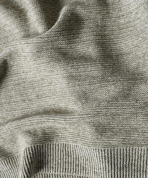 SHIPS（シップス）の「SC: SAFILIN リネン ニット Tシャツ□（Tシャツ/カットソー・メンズ・チャコールグレー/ネイビー/ブラウン/グレー/オリーブ/ブルー・LARGE/MEDIUM/SMALL/X-LARGE）」の15枚目の写真