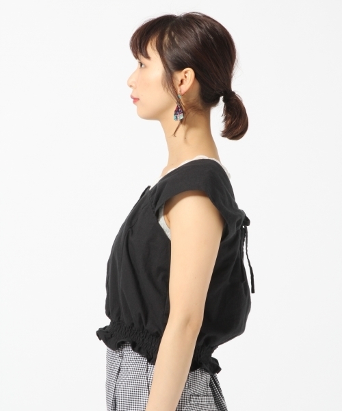 LOWRYS FARM（ローリーズファーム）の「Ｌ／Ｒスクエアブラウス　793071（シャツ/ブラウス・レディース・オフホワイト/ブラック/ブルー/ピンク・MEDIUM/LARGE）」の8枚目の写真