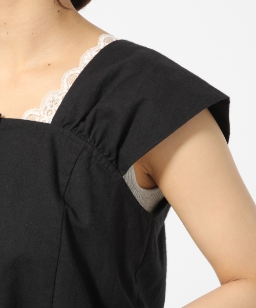 LOWRYS FARM（ローリーズファーム）の「Ｌ／Ｒスクエアブラウス　793071（シャツ/ブラウス・レディース・オフホワイト/ブラック/ブルー/ピンク・MEDIUM/LARGE）」の5枚目の写真