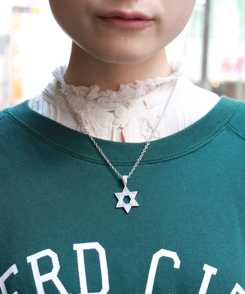 WEGO（ウィゴー）の「WEGO/ヘキサグラムネックレス（ネックレス・メンズ・ブラック/シルバー・FREE）」の2枚目の写真