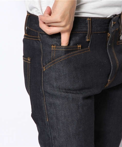 【BEN DAVIS 】ブラック ストレートレッグデニム BEN DAVIS 】ブラック ストレートレッグデニム BEN DAVIS