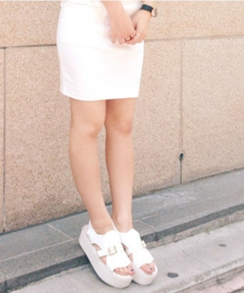 goocy(グーシー)の「AMAZONサンダル(サンダル・レディース・ホワイト/ブラック・37/38/36)」の1枚目の写真